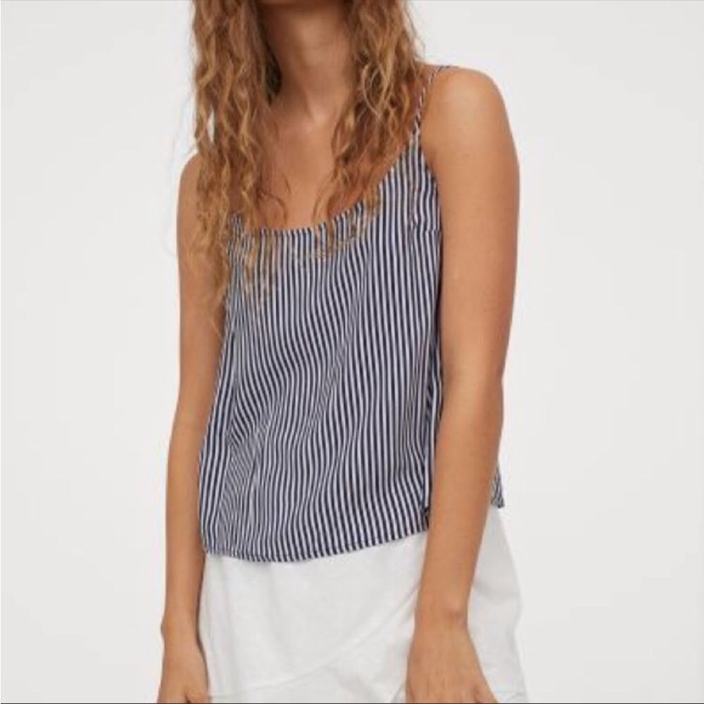 DIVIDED | H&M Navy Blue & White Vertical Stripe Tank Top NEW Women’s Size 10